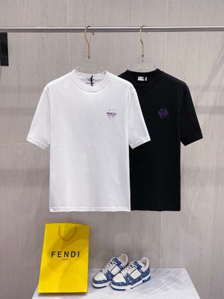 2025年7月2日入荷新作Moncler半袖Tシャツ 高级品...