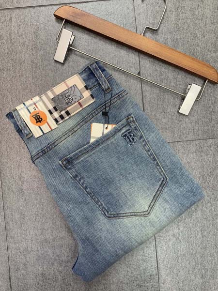 2025年7月3日入荷新作BURBERRY デニムパンツ春 ...