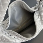 2025年7月7日入荷新作Bottega Veneta   763970   54x24x13  極品/正規品同様/人気/革/バッグ/AJ工場