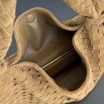 2025年7月7日入荷新作Bottega Veneta   763970   54x24x13  極品/正規品同様/人気/革/バッグ/AJ工場