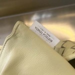 2025年7月7日入荷新作Bottega Veneta   763970   54x24x13  極品/正規品同様/人気/革/バッグ/AJ工場