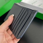 2025年7月7日入荷新作  Bottega Veneta 805827  Size12*7*0.5cm 極品/正規品同様/人気/革/バッグ/AJ工場