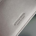 2025年7月7日入荷新作 Bottega Veneta 805825  11x7.5x2.5 極品/正規品同様/人気/革/バッグ/AJ工場