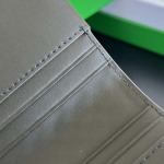 2025年7月7日入荷新作  Bottega Veneta796964   240  size10.2*8.2極品/正規品同様/人気/革/バッグ/AJ工場