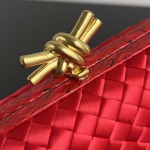 2025年7月7日入荷新作 Bottega Veneta Knot  717622  knot Logo  20x12x5.5 極品/正規品同様/人気/革/バッグ/AJ工場