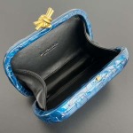 2025年7月7日入荷新作 Bottega Veneta Knot  717622 knot 20x12x5.5 極品/正規品同様/人気/革/バッグ/AJ工場