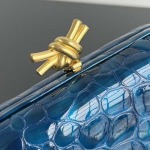 2025年7月7日入荷新作 Bottega Veneta Knot  717622 knot 20x12x5.5 極品/正規品同様/人気/革/バッグ/AJ工場