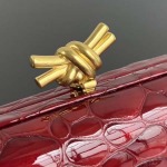 2025年7月7日入荷新作 Bottega Veneta Knot  717622 knot 20x12x5.5 極品/正規品同様/人気/革/バッグ/AJ工場