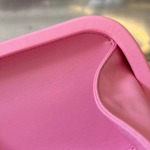 2025年7月7日入荷新作  Bottega Veneta Knot 717622  knotLogo  19x11.5x5   極品/正規品同様/人気/革/バッグ/AJ工場