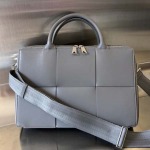 2025年7月7日入荷新作Bottega Veneta 新作  680120      SIZE:36*24*7.5cm極品/正規品同様/人気/革/バッグ/AJ工場