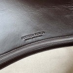 2025年7月7日入荷新作 Bottega Veneta 新作   815785    SIZE:30x21x6.6極品/正規品同様/人気/革/バッグ/AJ工場