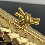 2025年7月7日入荷新作 Bottega Veneta 新作    (717622 25cm)   SIZE:25x10x5  極品/正規品同様/人気/革/バッグ/AJ工場