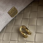 2025年7月7日入荷新作Bv  807068     SIZE:  8.2*  7.2* * 3 極品/正規品同様/人気/革/バッグ/AJ工場