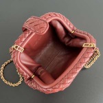 2025年7月7日入荷新作 Bottega Veneta 新作Lauren 1980    804038    SIZE:27x15x8 極品/正規品同様/人気/革/バッグ/AJ工場