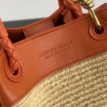 2025年7月7日入荷新作 Bottega Veneta新作   827475   SIZE:21x17x16 極品/正規品同様/人気/革/バッグ/AJ工場