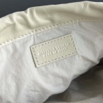 2025年7月8日入荷新作#Bottega Veneta     Dustbag 816987       21x16.6x1   極品/正規品同様/人気/革/バッグ/AJ工場