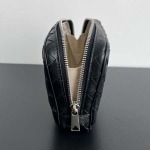 2025年7月8日入荷新作B 24 765800 Intrecciato     logo     11.5*16.5*3.5cm 極品/正規品同様/人気/革/バッグ/AJ工場