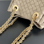 2025年7月9日入荷新作#Bottega Veneta  817175  Size21X17X16.5cm 極品/正規品同様/人気/革/バッグ/AJ工場