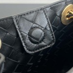 2025年7月9日入荷新作#Bottega Veneta  817175  Size21X17X16.5cm 極品/正規品同様/人気/革/バッグ/AJ工場