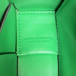 2025年7月9日入荷新作#Bottega Veneta  CASSETTE  Urban leather  size23x15極品/正規品同様/人気/革/バッグ/AJ工場