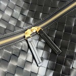 2025年7月9日入荷新作#Bottega Veneta  Loop 796619  Loop  loop  38x18.5x20 P極品/正規品同様/人気/革/バッグ/AJ工場