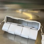 2025年7月9日入荷新作#Bottega Veneta 741777 23x15x5 極品/正規品同様/人気/革/バッグ/AJ工場