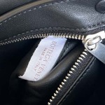 2025年7月9日入荷新作#Bottega Veneta 741777 23x15x5 極品/正規品同様/人気/革/バッグ/AJ工場