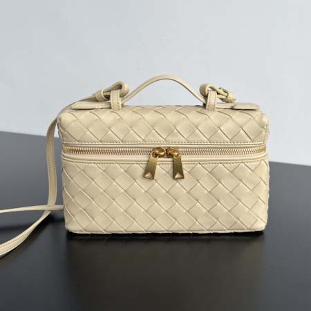 2025年7月9日入荷新作#Bottega Veneta  ...