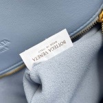 2025年7月9日入荷新作#Bottega Veneta 806034 Medium Liberta  &  Size35*23*6cm  極品/正規品同様/人気/革/バッグ/AJ工場