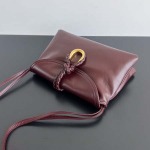 2025年7月9日入荷新作#Bottega Veneta  24 806030 Small Liberta Size27.5*16*6cm  極品/正規品同様/人気/革/バッグ/AJ工場