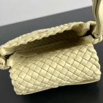 2025年7月9日入荷新作#Bottega Veneta Mini COBBLE  762711  intrecciato 19x17x6 極品/正規品同様/人気/革/バッグ/AJ工場