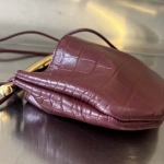 2025年7月9日入荷新作#Bottega Veneta 24757824  / de Sardine 20x12x2.5  極品/正規品同様/人気/革/バッグ/AJ工場