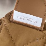 2025年7月9日入荷新作#Bottega Veneta#70529  Cassette  S38x24cm  極品/正規品同様/人気/革/バッグ/AJ工場