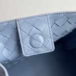 2025年7月9日入荷新作#Bottega Venetaintrecciato  796571   mini #Bottega Veneta  knot    Size30X26X20cm  極品/正規品同様/人気/革/バッグ/AJ工場