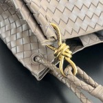 2025年7月9日入荷新作#Bottega Venetaintrecciato  796571   mini #Bottega Veneta  knot    Size30X26X20cm  極品/正規品同様/人気/革/バッグ/AJ工場