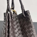 2025年7月9日入荷新作#Bottega Venetaintrecciato  796571   mini #Bottega Veneta  knot    Size30X26X20cm  極品/正規品同様/人気/革/バッグ/AJ工場