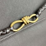 2025年7月9日入荷新作#Bottega Veneta Ciao Ciao 826195  Ciao Ciao Silky Calf. Ciao Ciao  42x32x15  極品/正規品同様/人気/革/バッグ/AJ工場