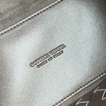 2025年7月9日入荷新作#Bottega Veneta Andiamo810214 knot   32x24x12  極品/正規品同様/人気/革/バッグ/AJ工場