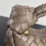 2025年7月9日入荷新作#Bottega Veneta Jodie 36x21x13 極品/正規品同様/人気/革/バッグ/AJ工場