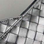 2025年7月9日入荷新作#Bottega Veneta 796378Mini Solstice   Knot   size28*18極品/正規品同様/人気/革/バッグ/AJ工場