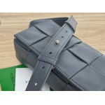 2025年7月9日入荷新作#Bottega Veneta   18.5x5x9特価/人気/革/バッグ/AJ工場