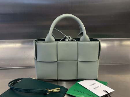 2025年7月9日入荷新作#Bottega Veneta  ...