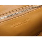 2025年7月9日入荷新作#Bottega Veneta   23x15x6特価/人気/革/バッグ/AJ工場
