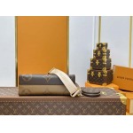 2025年7月10日入荷新作M46653  Monogram ReverseEast West  Toron   25x13x10極品/正規品同様/人気/革/バッグルイヴィトン/CX工場