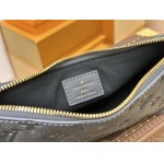 2025年7月10日入荷新作M12174  Pochette Svres  LV    Monogram Empreinte  LV  Monogram  25x13x5極品/正規品同様/人気/革/バッグルイヴィトン/CX工場