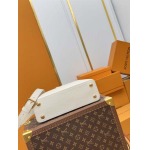 2025年7月10日入荷新作CAPUCINES BB  M24728  Capucines 27x17.3x9極品/正規品同様/人気/革/バッグルイヴィトン/CX工場