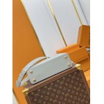 2025年7月10日入荷新作CAPUCINES BB  M24728  27x17.3x9極品/正規品同様/人気/革/バッグルイヴィトン/CX工場