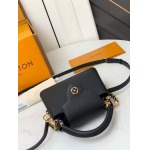 2025年7月10日入荷新作M23951Capucines mini   TaurillonLV 21 x 14 x 8極品/正規品同様/人気/革/バッグルイヴィトン/CX工場