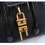 2025年7月10日入荷新作GIVENCHY Antigona Antigona  size:22*..20..13  199115極品/正規品同様/人気/革/バッグジバンシー/CX工場