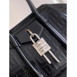 2025年7月10日入荷新作MINI ANTIGONA LOCK BAG IN BOX LEATHER 23x27x13cm極品/正規品同様/人気/革/バッグジバンシー/CX工場